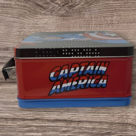 2016 MARVEL CAPTAIN AMERICAN FAN EXPO EXCLUSIVE METAL LUNCH BOX - Picture 6 of 15